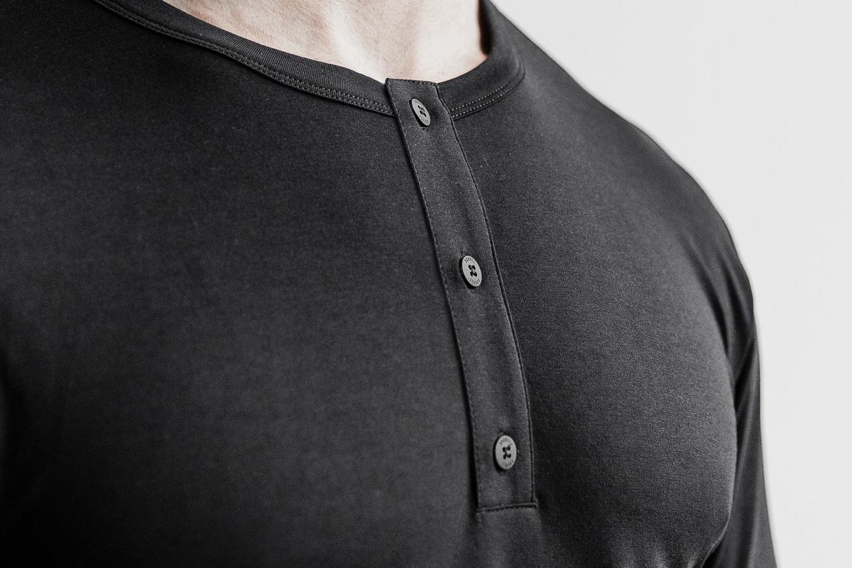 Nobull Lightweight Henley Men's Long Sleeves Black | Australia (IZ9153)